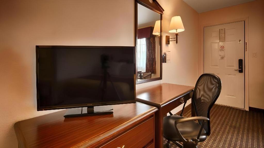 Best Western Johnson City Inn Esterno foto